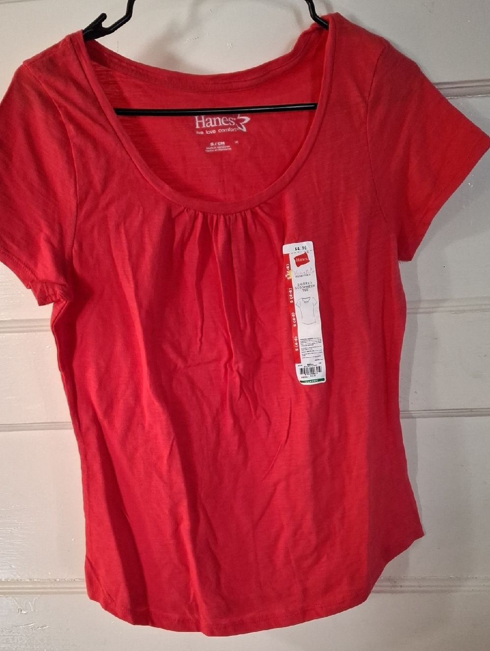 Hanes Women’s Bright Red Short Sleeve Scoop Neck Tee (Mis120) TWO SHIRTS